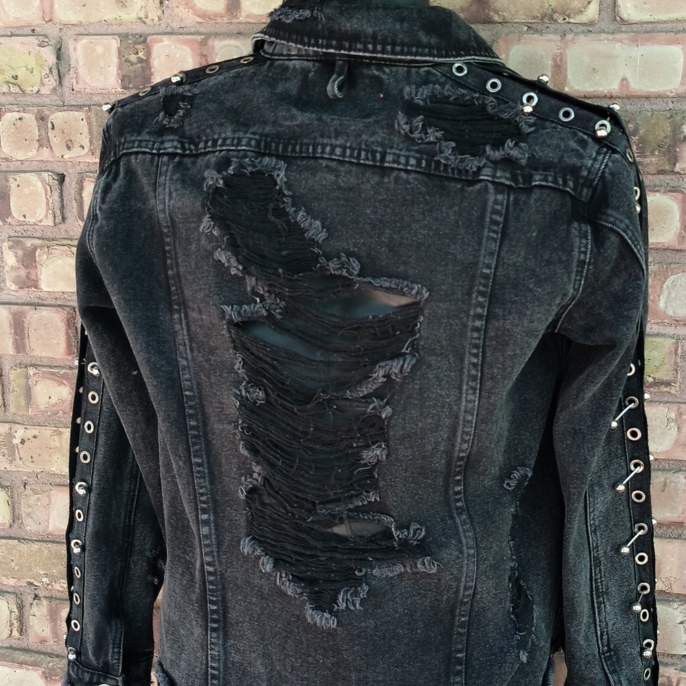 Signature8 Distressed Black Denim Jacket Silver Barbell Posts Jean 41" Chest - Picture 7 of 12